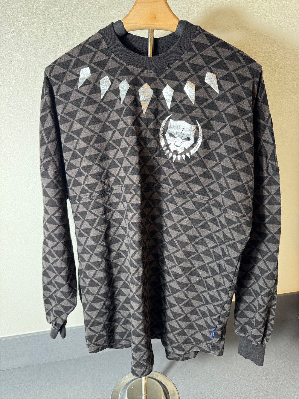 Disney Parks Marvel Black Panther Wakanda Forever Spirit Jersey Adult Small